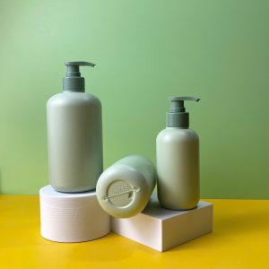 Chai HDPE xanh tròn vòi nhấn sóng xanh đậm