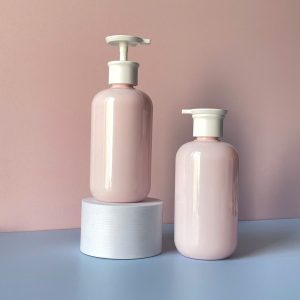 Chai PET Hồng tròn vòi nhấn dẹp Trắng 500ml