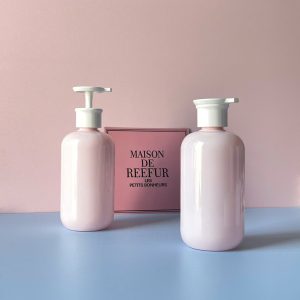 Chai PET Hồng tròn vòi nhấn dẹp Trắng 500ml