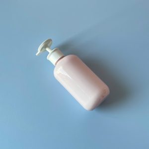 Chai PET Hồng tròn vòi nhấn dẹp Trắng 500ml