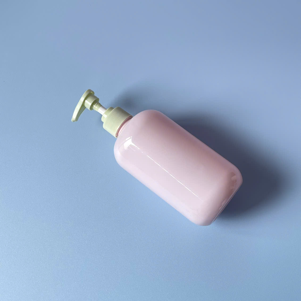 chai-pet-hong-voi-nhan-soc-xanh-500ml-2 Chai PET Hồng vòi nhấn sóng sọc Xanh