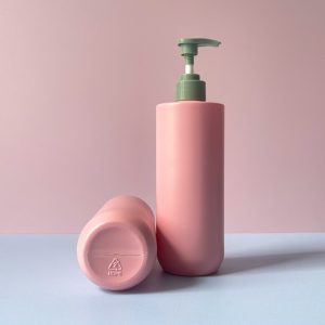 Chai nhựa HDPE vai ngang vòi nhấn xanh đậm