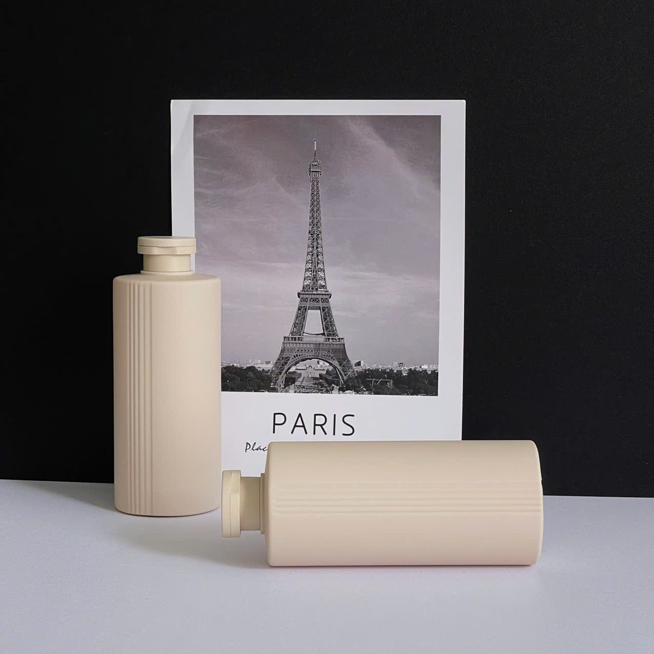 chai-hdpe-nau-vai-ngang-5-soc-nap-bat-nau-5 Chai HDPE Nâu sọc nắp bật