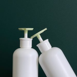 Chai HDPE tròn trắng vòi nhấn dẹp trắng hồng xanh