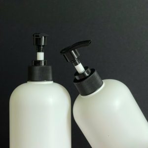 Chai HDPE tròn trắng vòi nhấn sóng