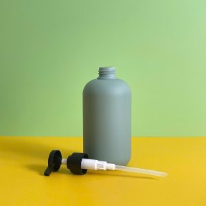 Chai HDPE xanh đậm vòi nhấn dẹp