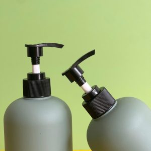 Chai HDPE xanh đậm vòi nhấn sóng