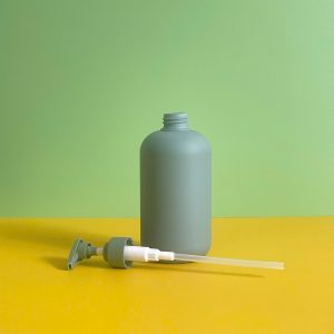 Chai HDPE tròn xanh đậm vòi nhấn sóng xanh trơn