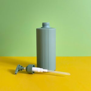 Chai HDPE sọc xanh đậm vòi nhấn sóng xanh