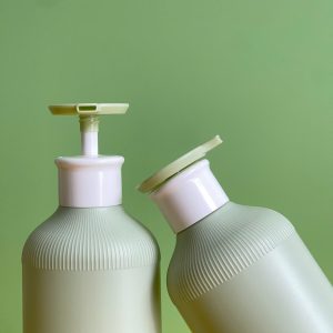 Chai HDPE Xanh sọc vòi nhấn dẹp