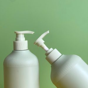 Chai HDPE xanh sọc vòi nhấn sóng xanh