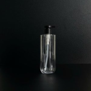 Chai PET vai ngang trong suốt vòi nhấn đen nhám