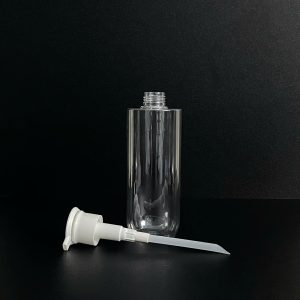 Chai PET vai ngang trong suốt vòi nhấn dẹp trắng