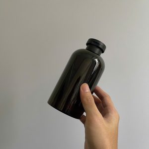 Chai PET nâu đen nắp bật