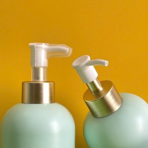 Chai HDPE Xanh Mint Tròn Lùn Vòi Nhấn Trắng