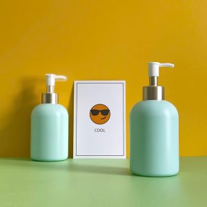 Chai HDPE Xanh Mint Tròn Lùn Vòi Nhấn Trắng