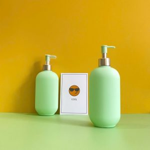 Chai đựng sữa tắm xanh hình trụ HDPE vòi nhấn dẹp xanh