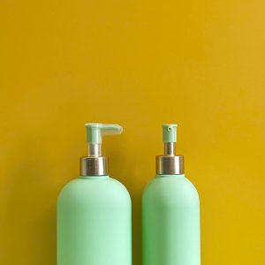 Chai đựng sữa tắm xanh hình trụ HDPE vòi nhấn dẹp xanh