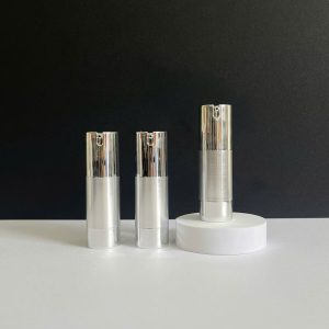 Chai chiết mỹ phẩm bạc chân không