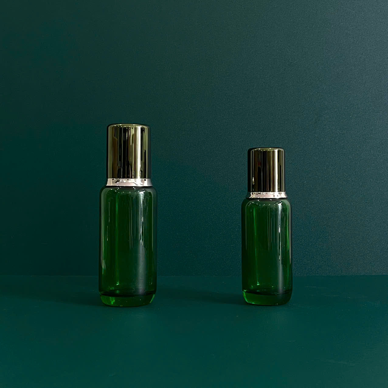 z6624093593317_18f07c66974dc02ddefbef9b7ff7c1a8 Chai Tinh Dầu Xanh Lá 50 & 100ml